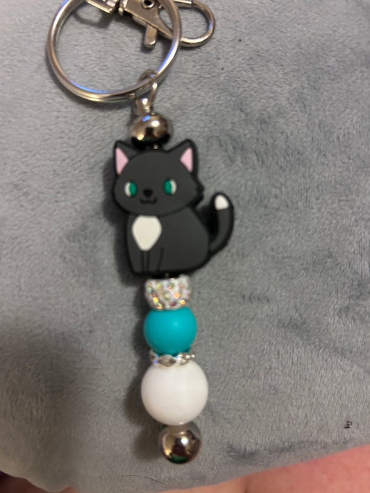 Dark gray cat - keychain